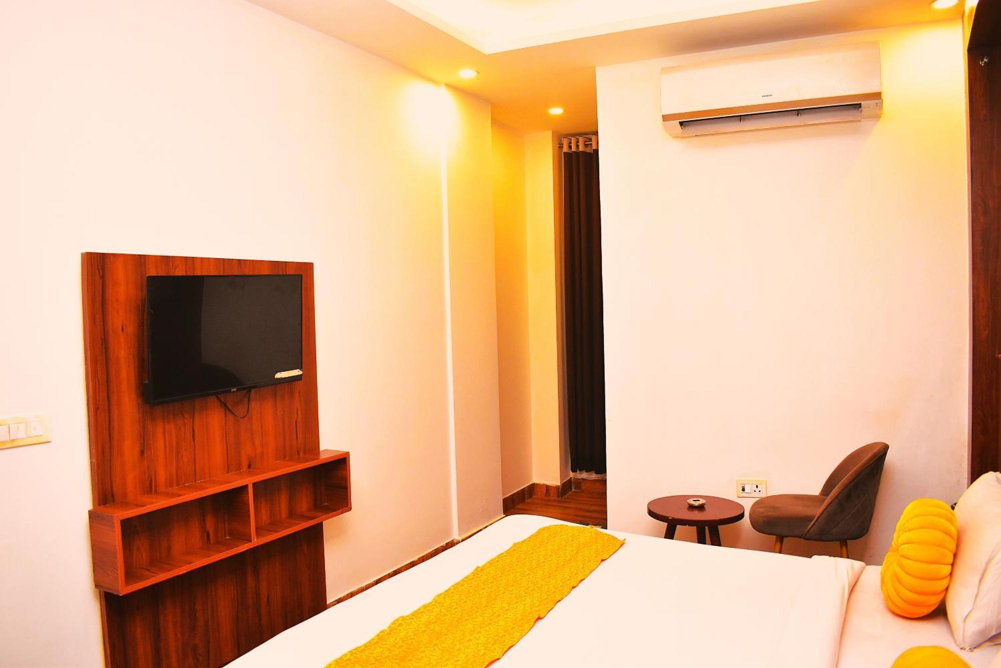 Bh Lucullan I In Mahipalpur New Delhi